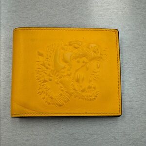 Gucci wallet